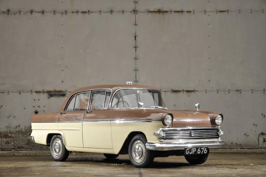  Vauxhall Victor Sedan Deluxe (FA) 1957 года  (фото 5 из 9)
